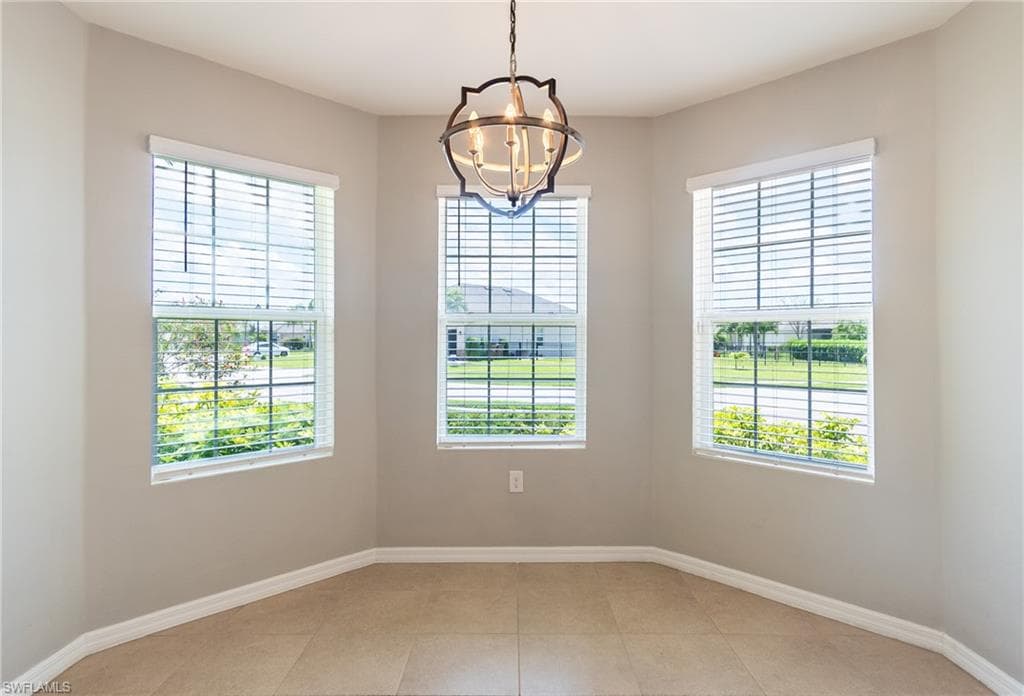 2707 Tarragona CT-15