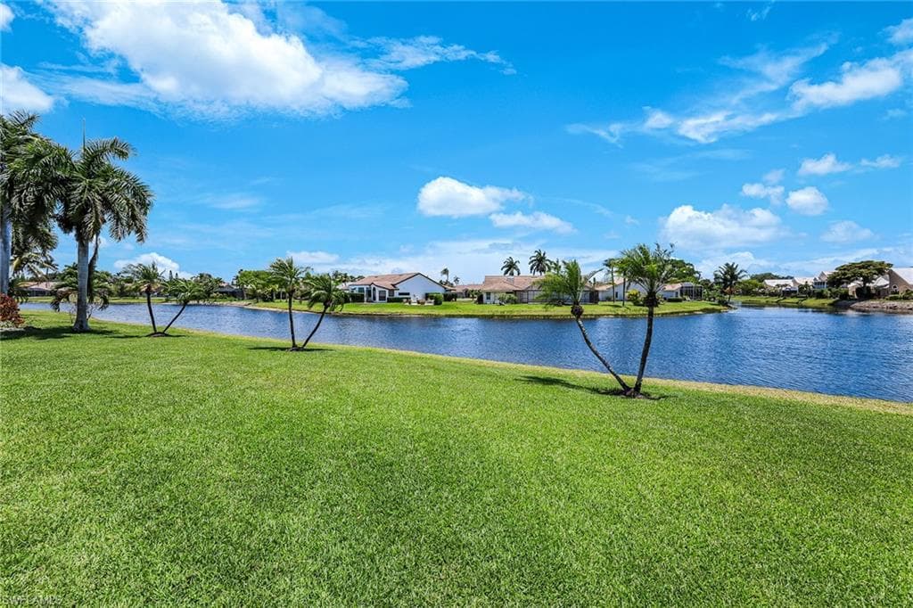 3803 Essex PL-26