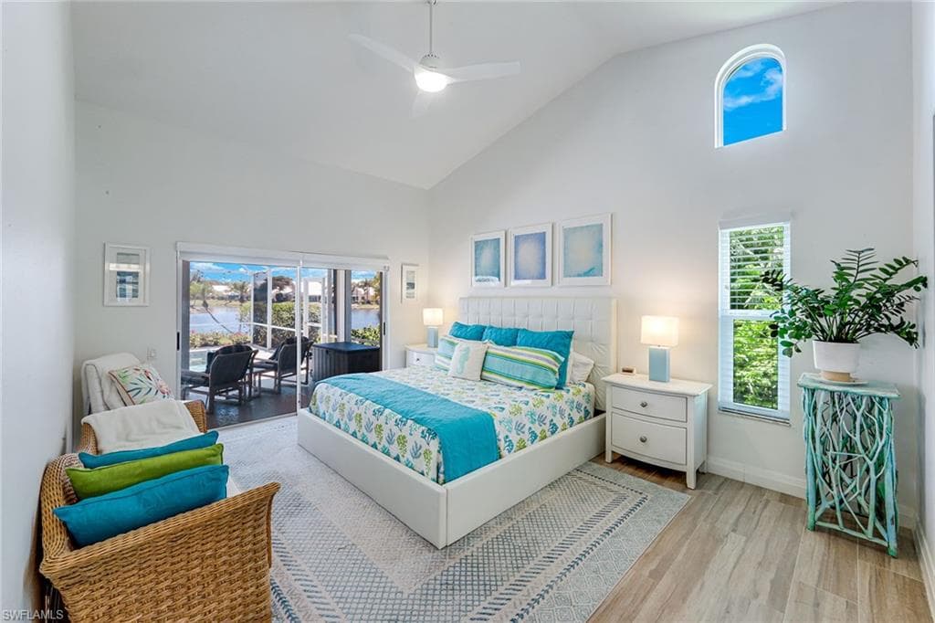 3803 Essex PL-16