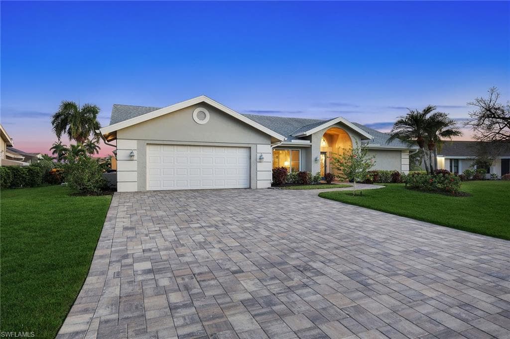 3803 Essex PL-42