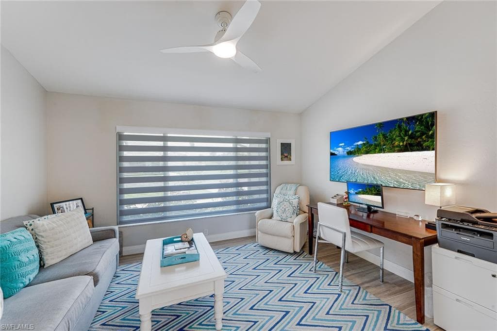 3803 Essex PL-40