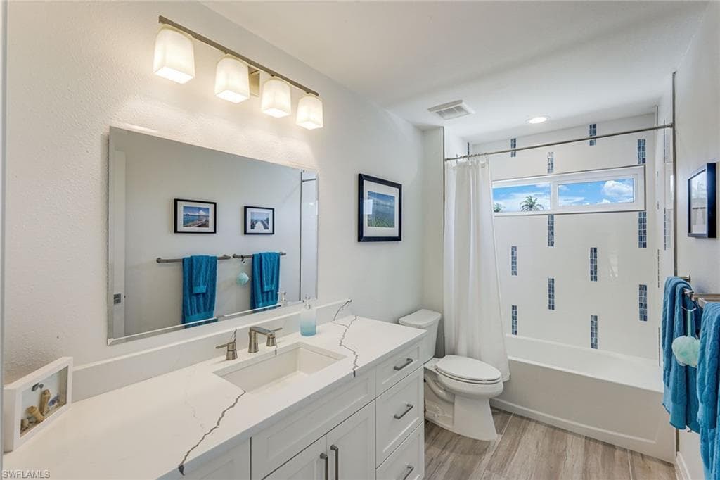 3803 Essex PL-39