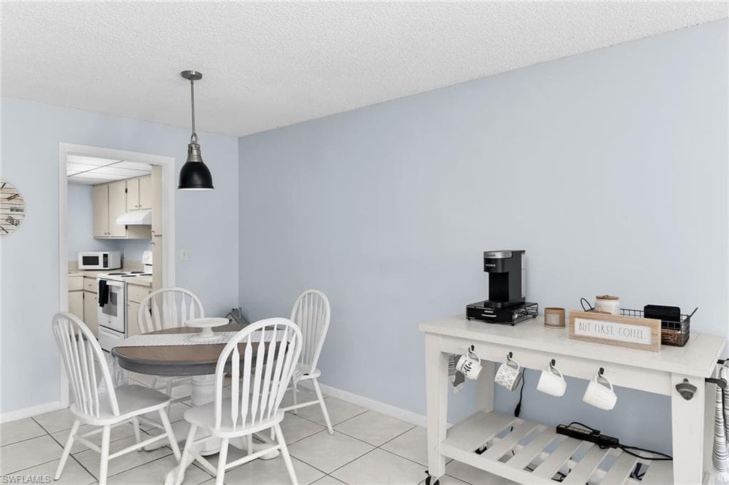 1000 Manatee RD A105-8
