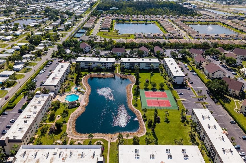 1000 Manatee RD A105-33