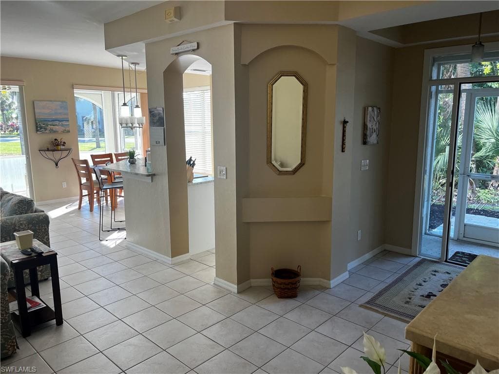 22954 Lone Oak DR-32