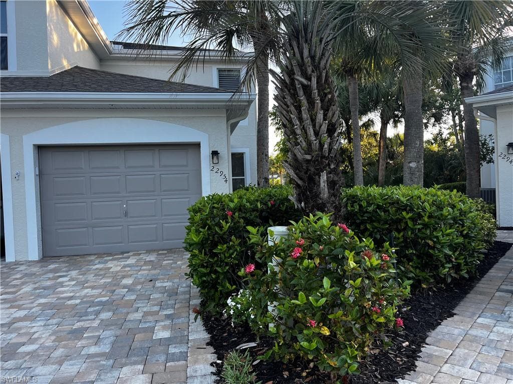 22954 Lone Oak DR-30