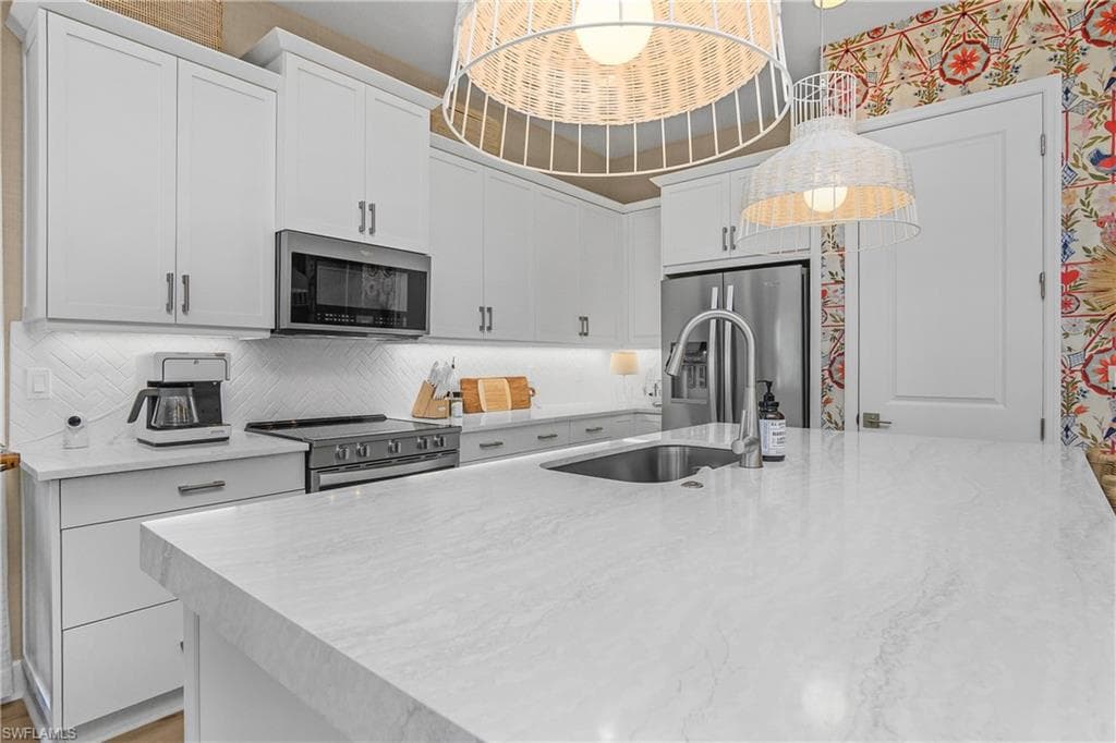 7286 Saona CT-7
