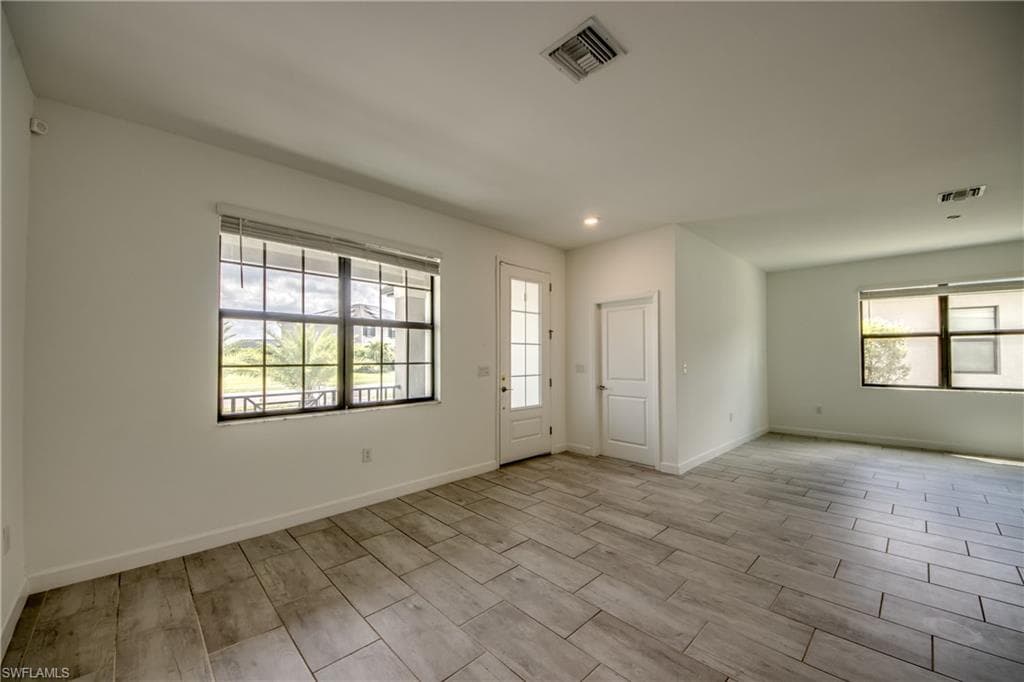 11436 Canopy LOOP-5