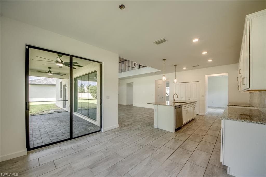 11436 Canopy LOOP-20