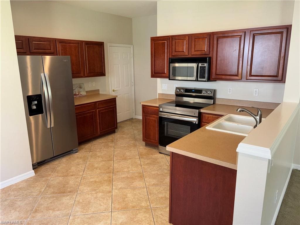 8290 Village Edge CIR 1-1