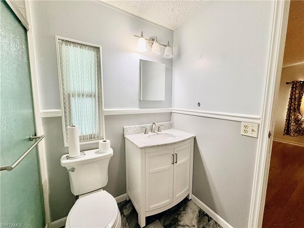 3134 Linwood DR-21