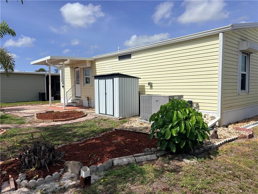 3134 Linwood DR-4