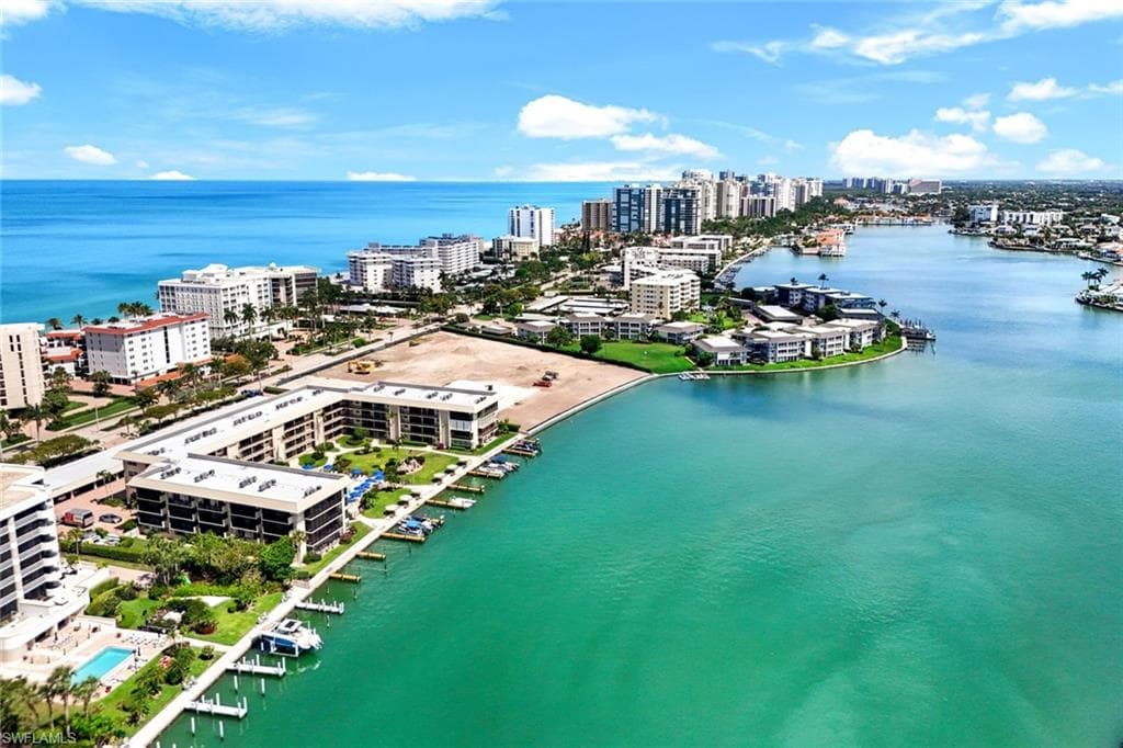 3200 Gulf Shore BLVD N 112-29
