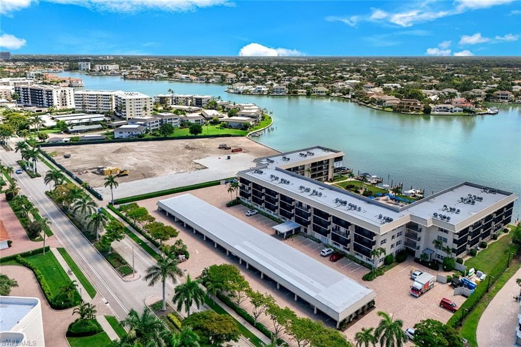 3200 Gulf Shore BLVD N 112-36