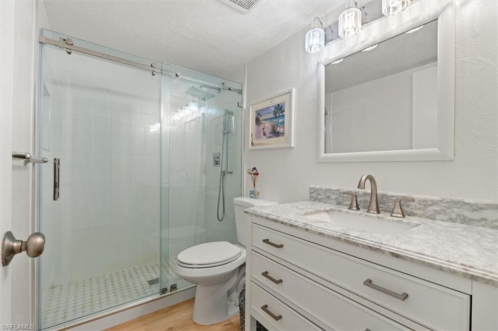 1400 Blue Point AVE 104-19