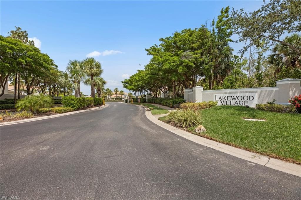 8271 Village Edge CIR 5-12