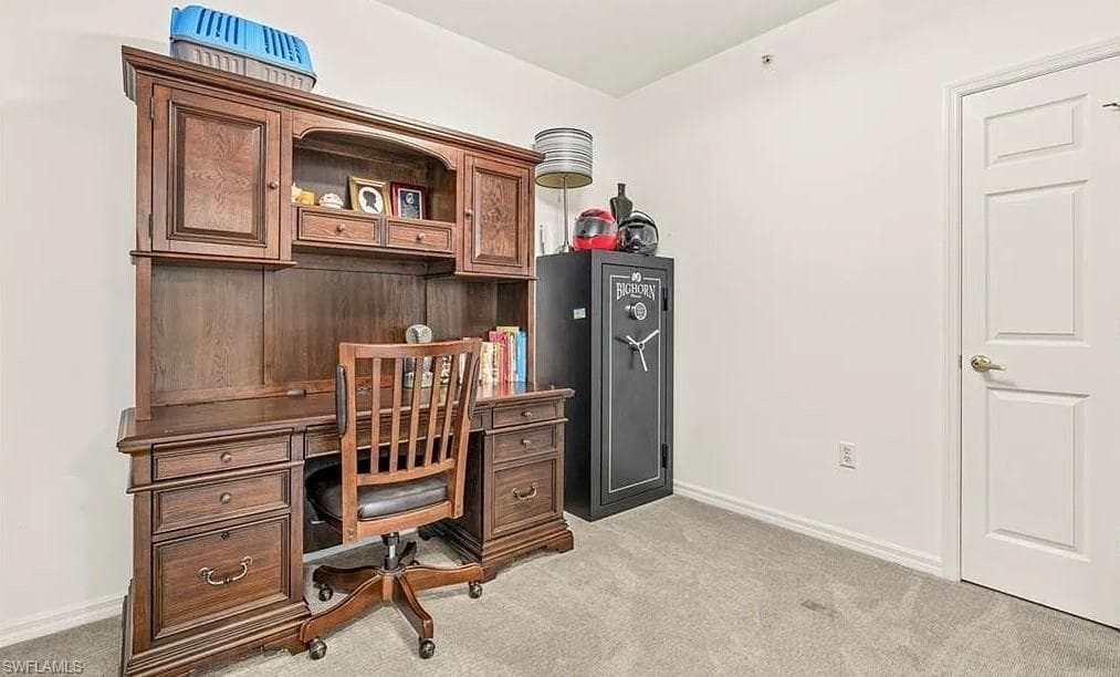 1315 Henley ST 1006-15