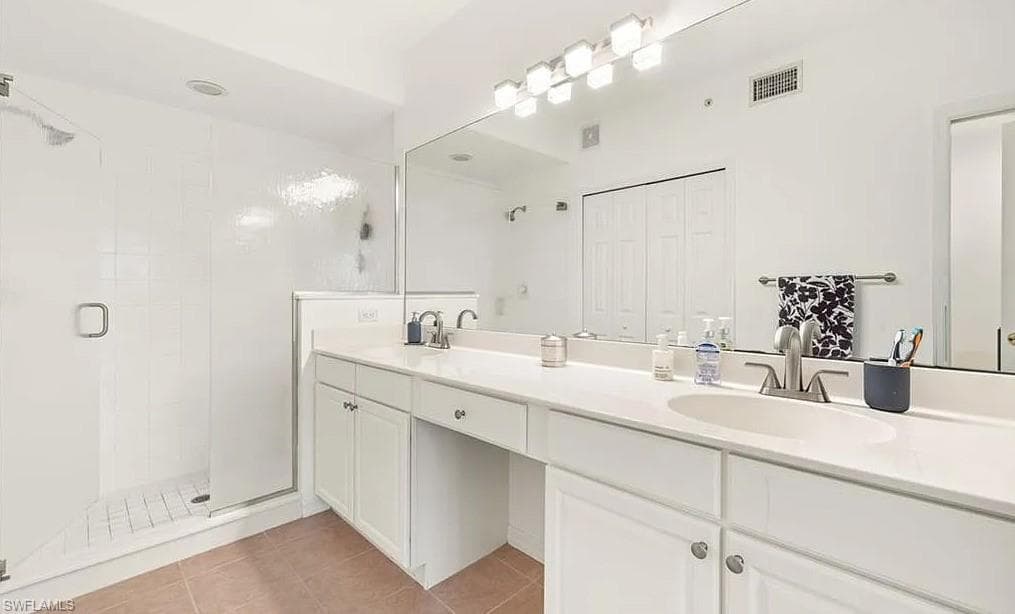 1315 Henley ST 1006-9