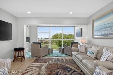 6220 Augusta DR 408-4