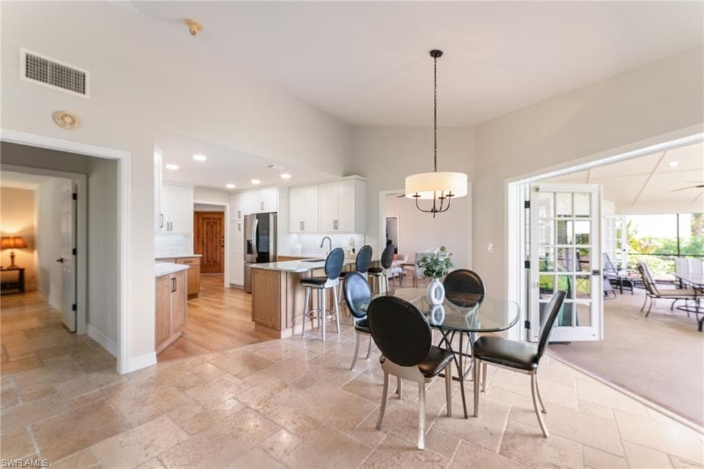 16986 Timberlakes DR-15