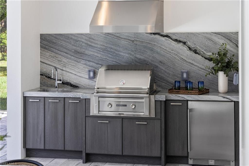 4221 7th AVE NW-12