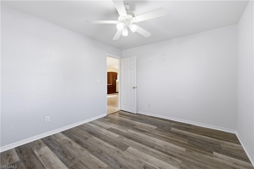 1082 Ridgeway DR-11