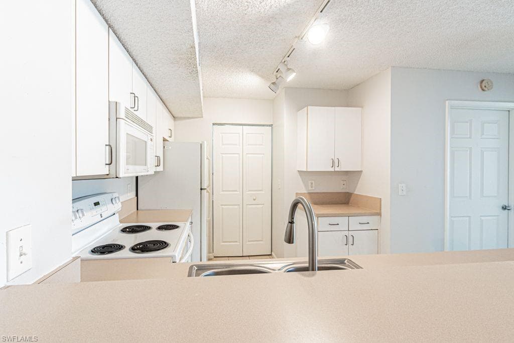 1810 Florida Club CIR 1204-5