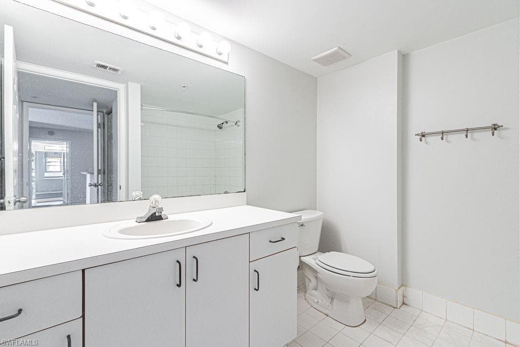 1810 Florida Club CIR 1204-15