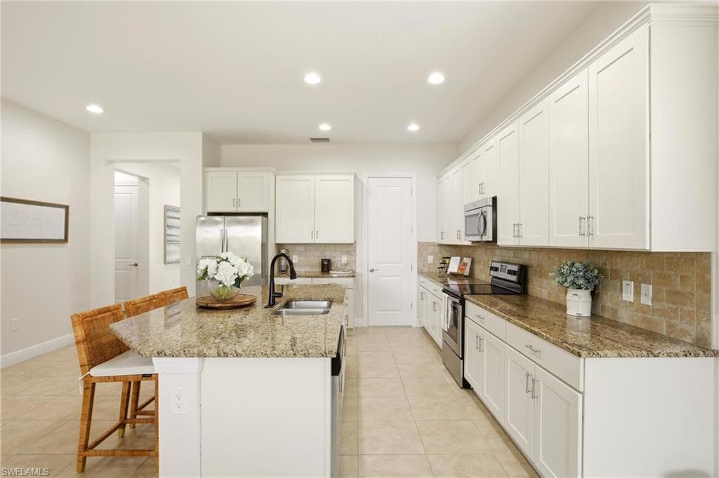 10604 Essex Square BLVD-12
