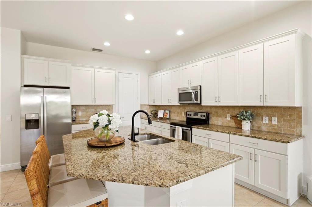 10604 Essex Square BLVD-11