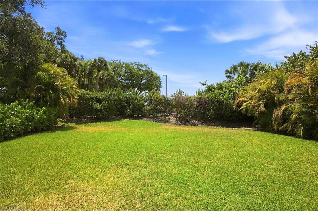 10604 Essex Square BLVD-35