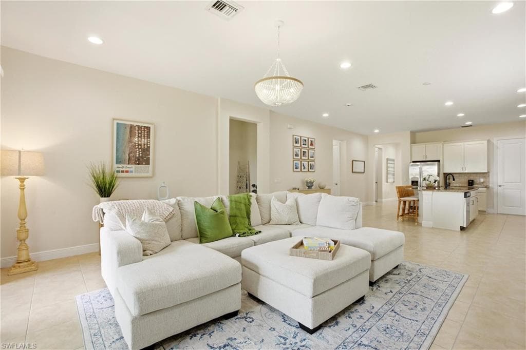 10604 Essex Square BLVD-9