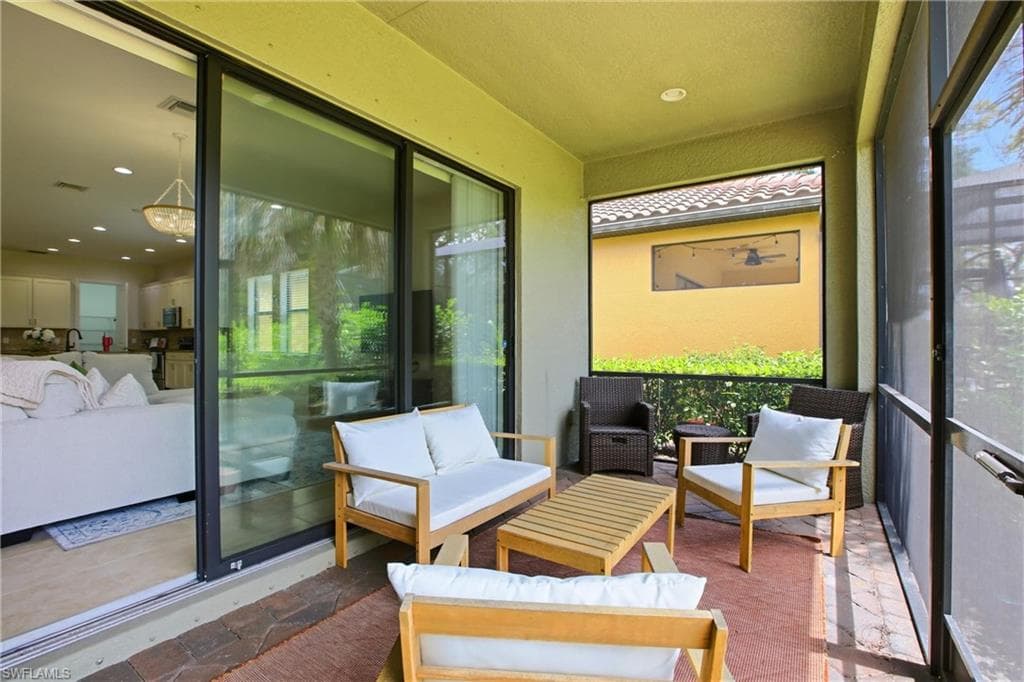 10604 Essex Square BLVD-32