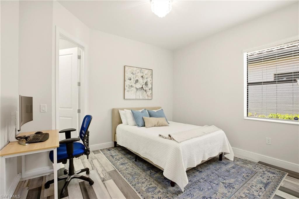 10604 Essex Square BLVD-20