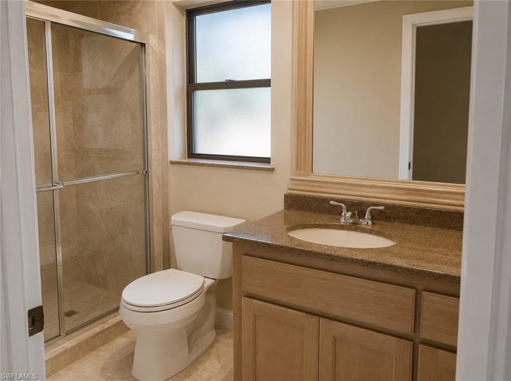 4479 Lakewood BLVD-16