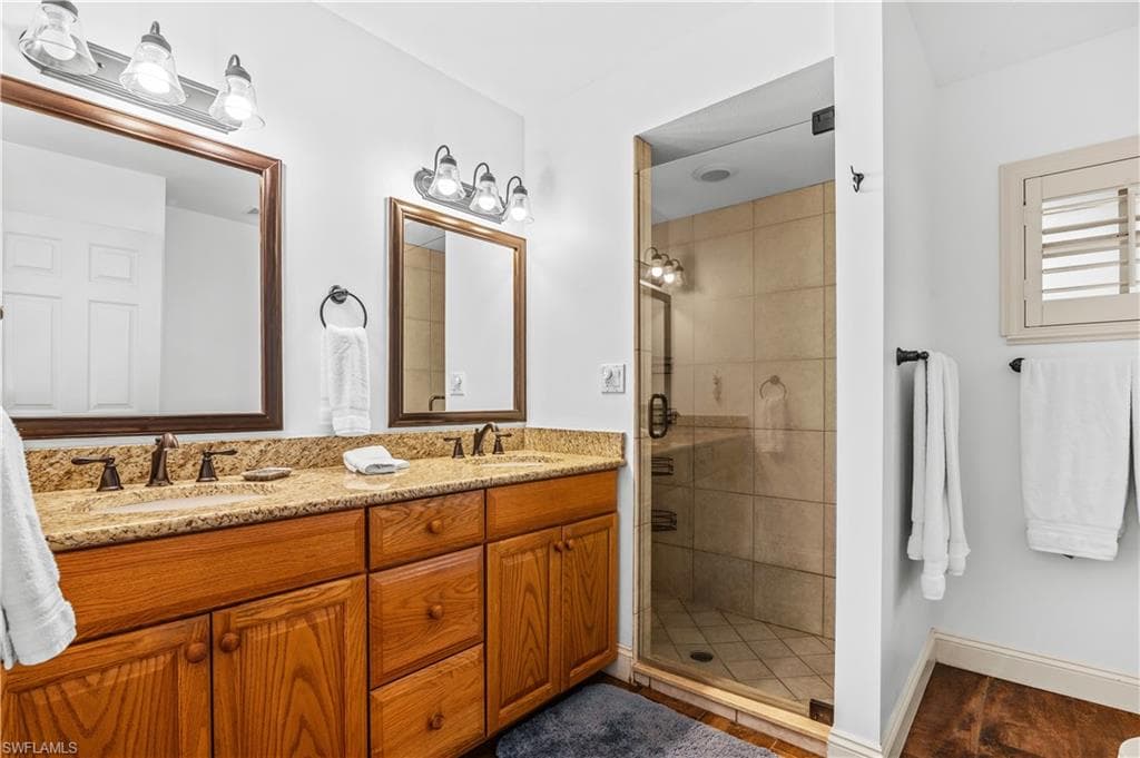 36 5th ST-14
