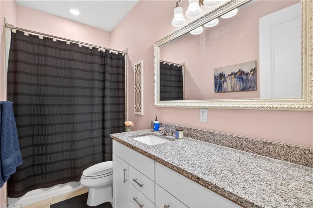 3930 Spotted Eagle WAY-22