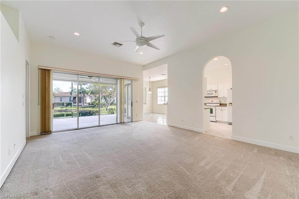 8916 Dartmoor WAY-6