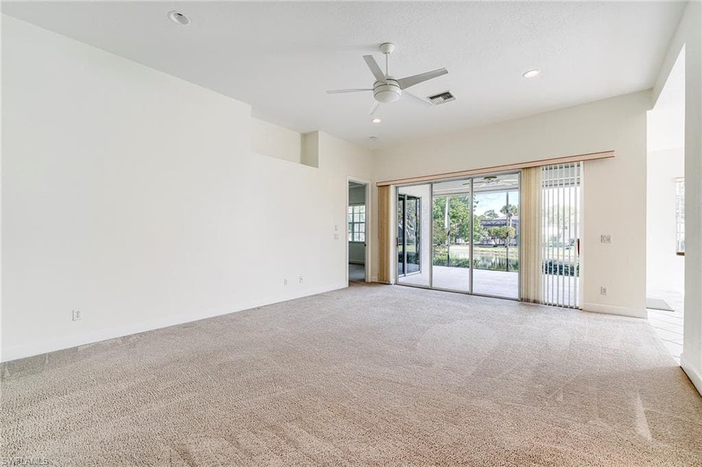 8916 Dartmoor WAY-7