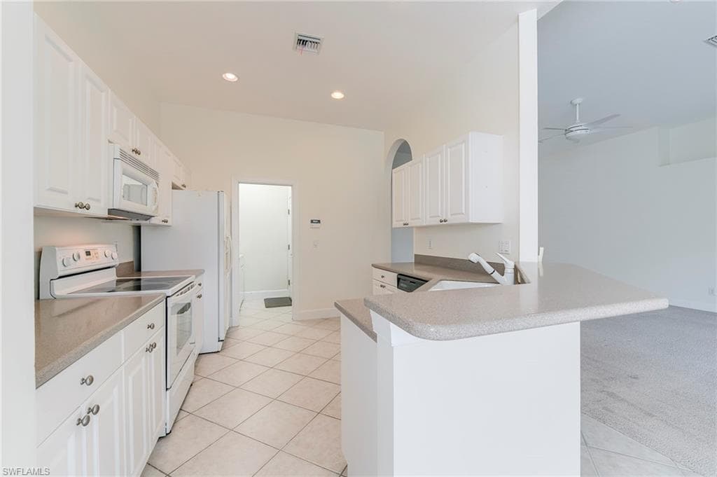 8916 Dartmoor WAY-23