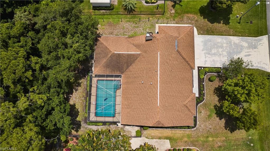 16560 Marc Allen DR-32