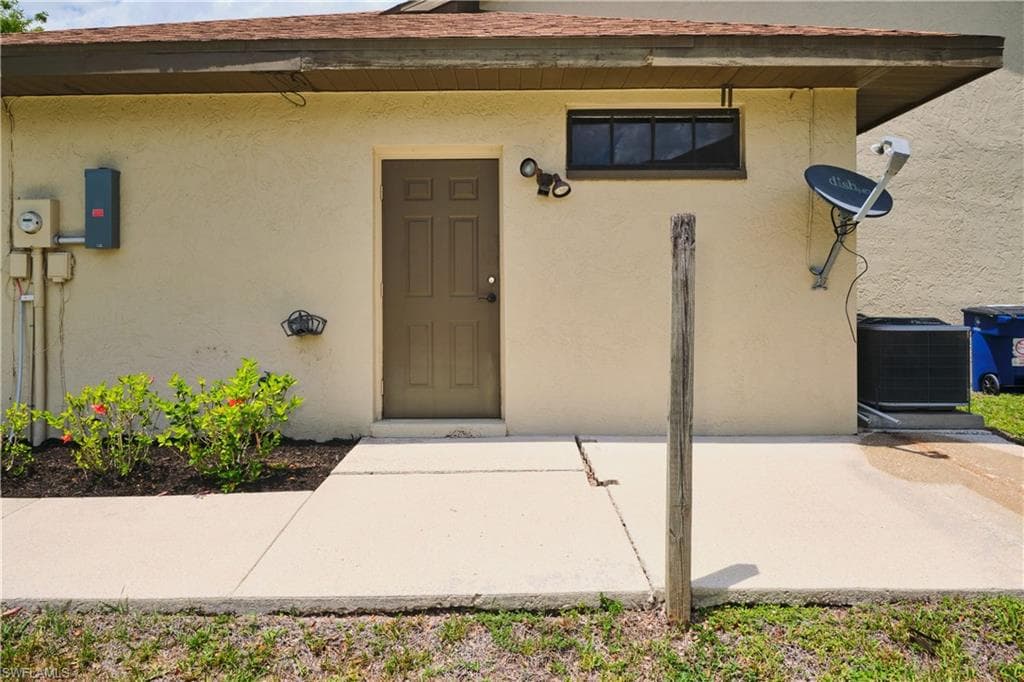 16560 Marc Allen DR-35