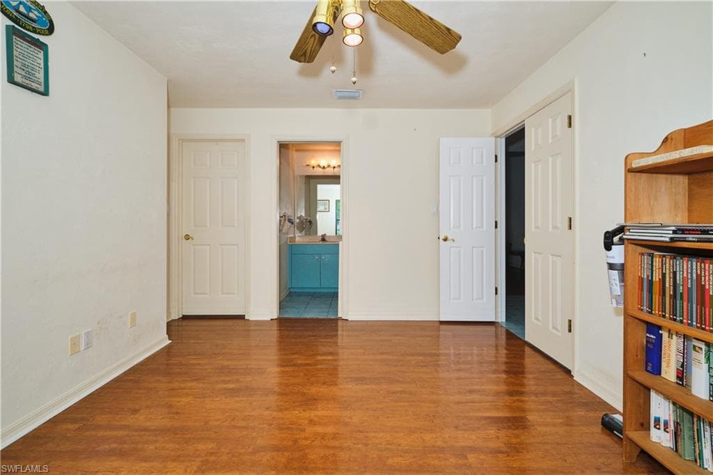 16560 Marc Allen DR-20