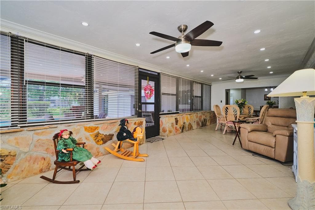 16571 Marc Allen DR-27