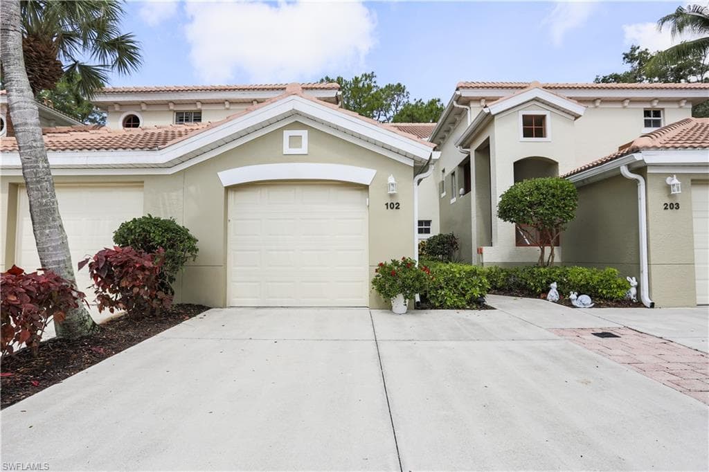 1710 Tarpon Bay DR S 4-1