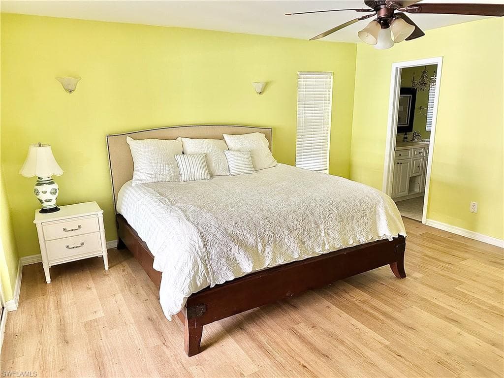 688 Valley DR-15