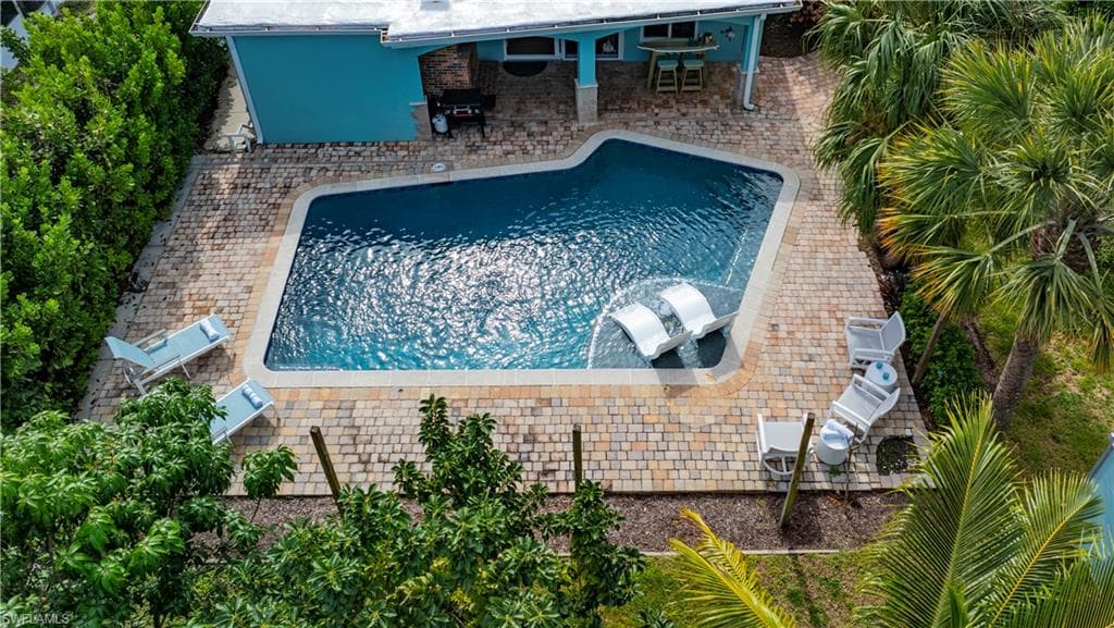 1385 Wisconsin DR-39
