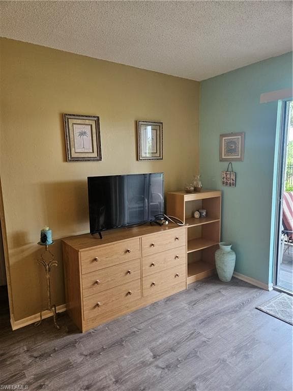 6777 Winkler RD 168-8