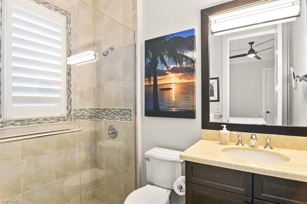 2220 Residence CIR-22