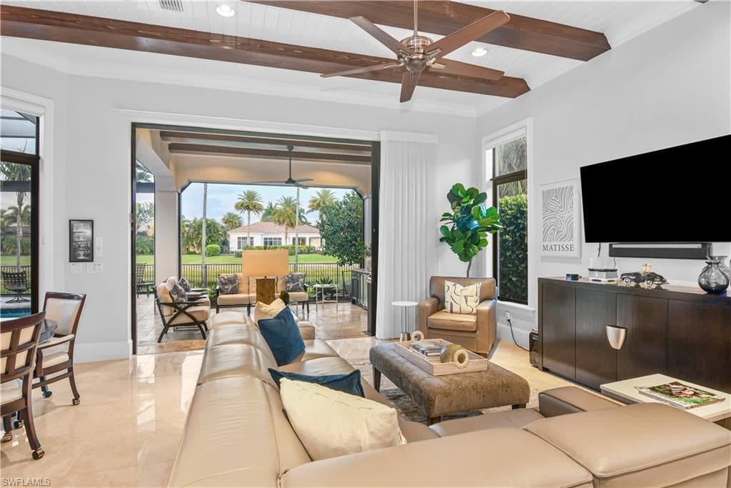2220 Residence CIR-12